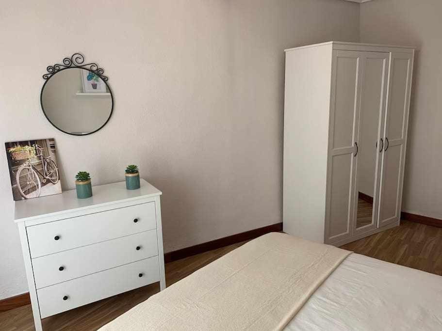 ベルメオArostegi Etxea Bonito Piso Junto Al Puertoアパートメント エクステリア 写真